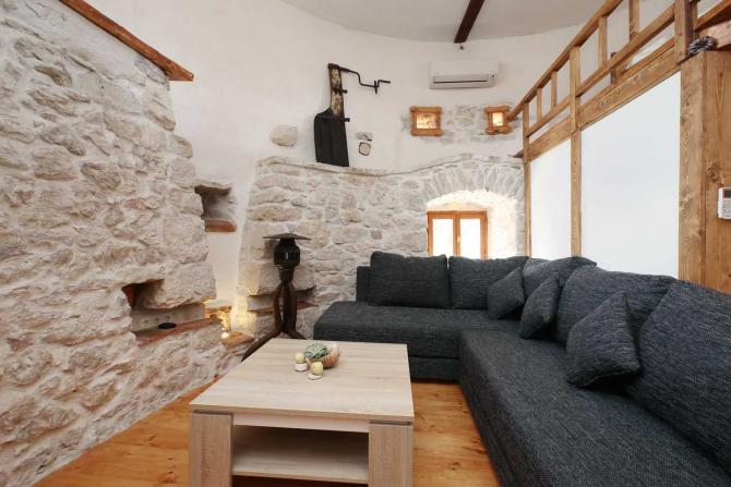 250 ročný mlyn premenený na luxusné obydlie