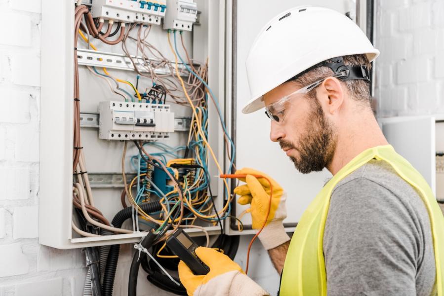 Najčastejšie chyby pri práci s elektrikárskymi svorkami